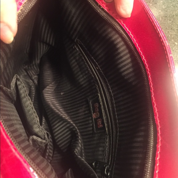 Unique leather shoulder bag - Picture 4 of 4